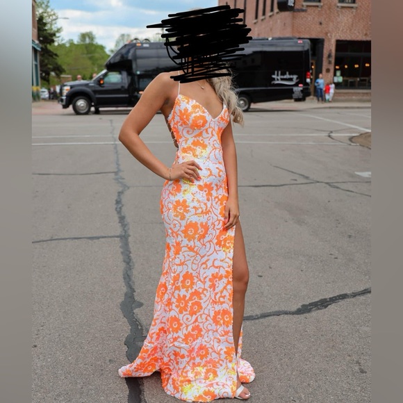 Jovani Dresses & Skirts - Jovani Prom/Formal dress